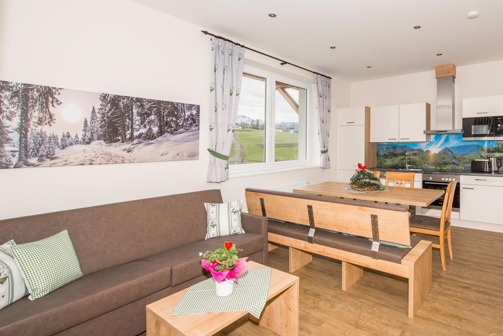 Appartements Auszeit With Private Spa Embach Eksteriør billede